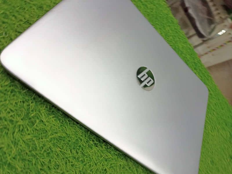 6Th gen-840 G3-Core i5-8GB DDr#4 Ram-256GB SSD NVMe-FHD Display-3Hour