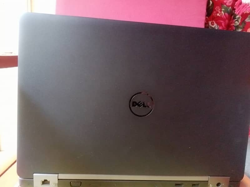 Dell Latitude E5570