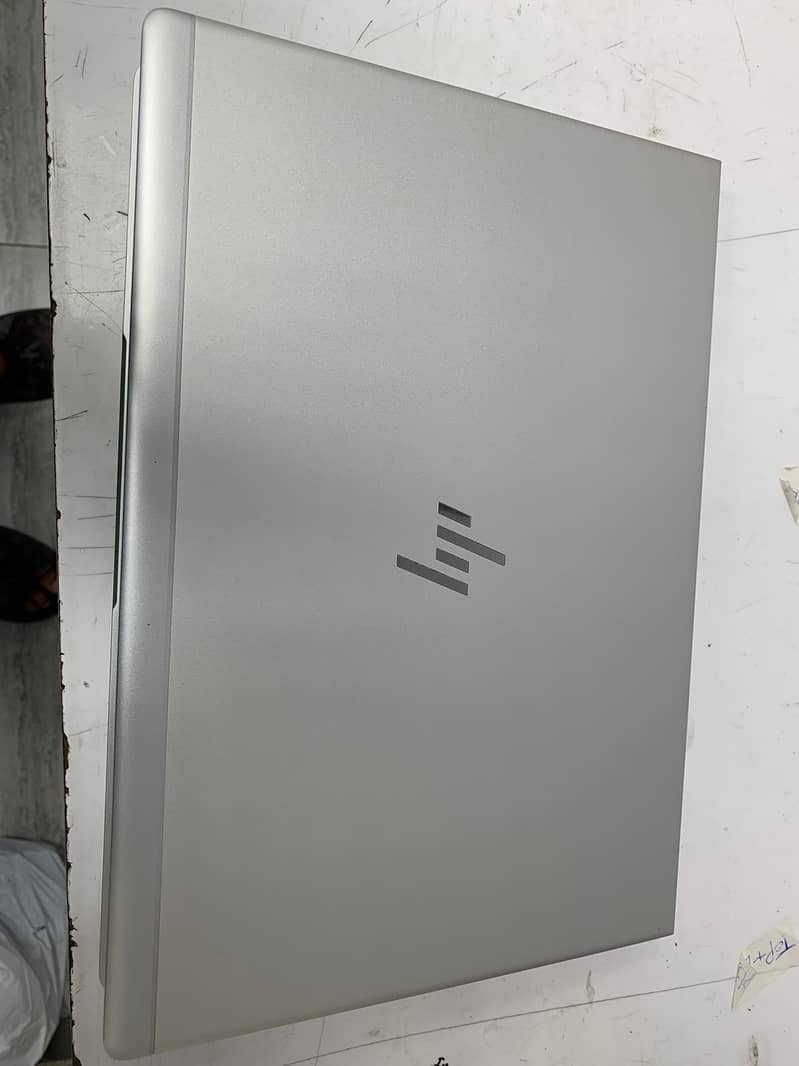 HP G6 840 I5 8th Generation