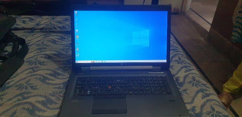 HP Elitebook 8570w workstation core i7 2rd gen laptop