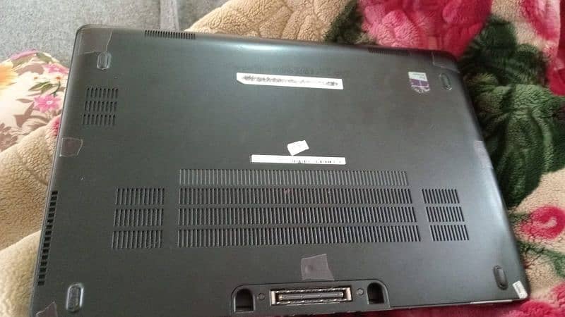 Dell laptop For sale 8GB RAM 256 SSD