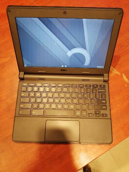Dell Lenovo chrome Book