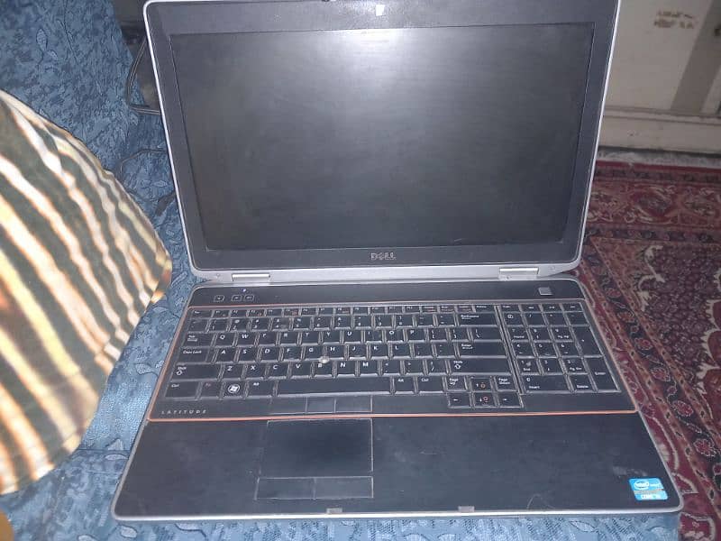 DELL Laptop