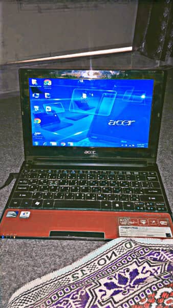 Acer mini laptop without Battery wire chrger available