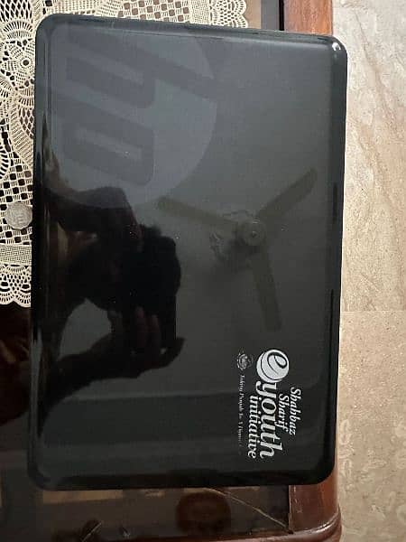 hp 1000 8gb 256gb ssd