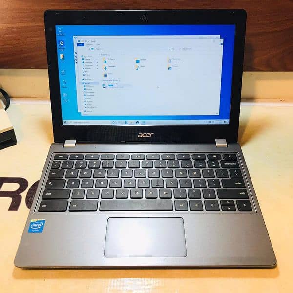 Acer C720 Intel Celeron 5th gen 2/128 Windows 10