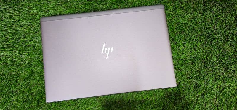 HP ZBook 15u G5 Core i7 8th | 2GB Radeon Pro Graphics