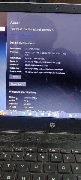 Hp laptop RAM 8 GB SSD 236 intel (R) Core(TM) i7