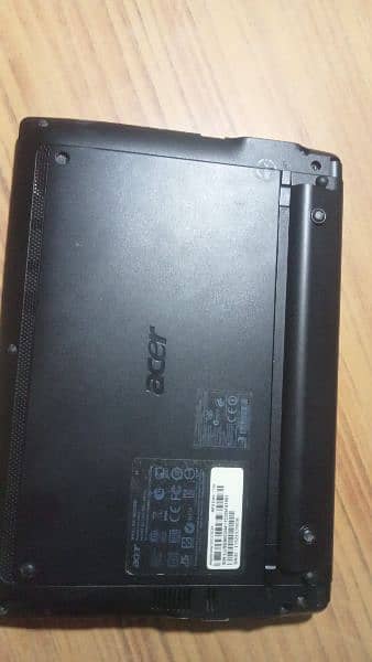 new condition laptop 2 gb 120 gb