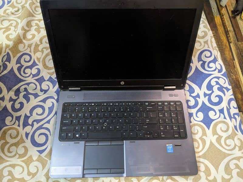 HP ZBOOK 15 G2