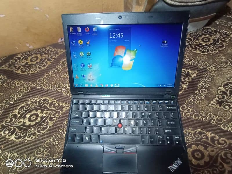 Lenovo Thinkpad x120e 320gb HDD 4gb ram ddr3