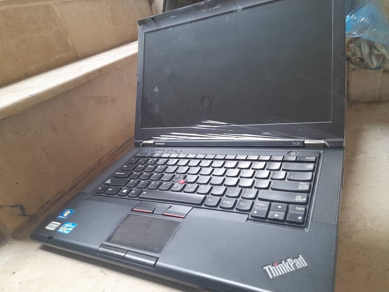 lenovo core i5 3rd genration . 8GB RAM. 256GB HARD DISK.