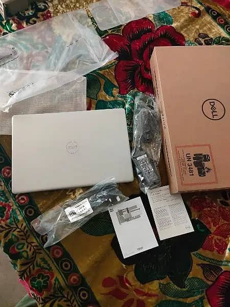 New laptop core i7 Available Model Fast e