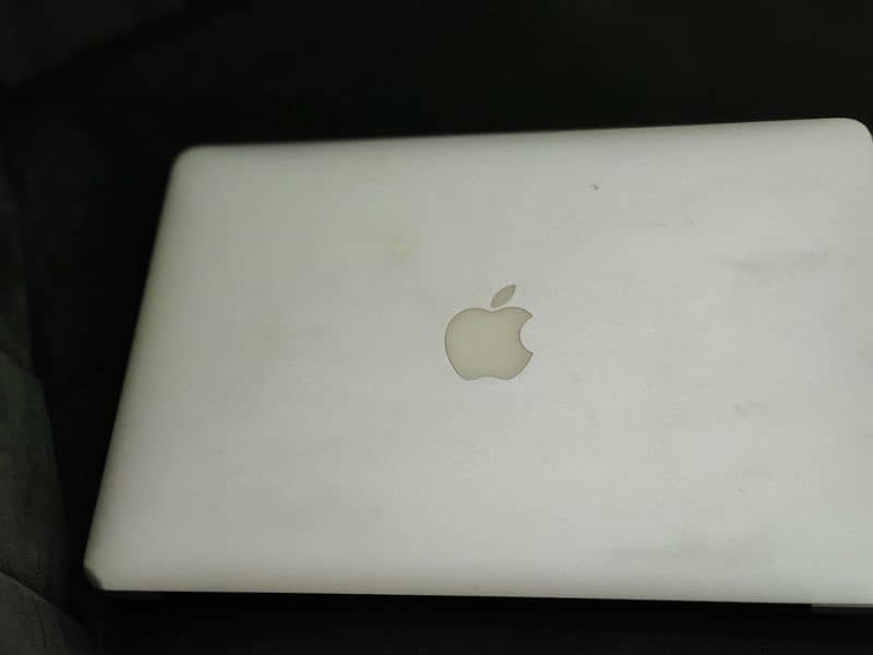 Mac book air mid 2012 i5