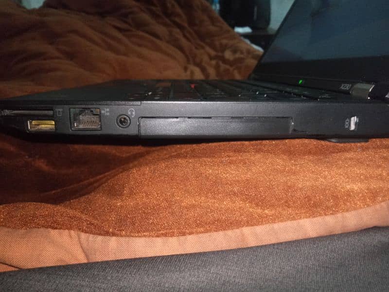 Lenovo ThinkPad x230