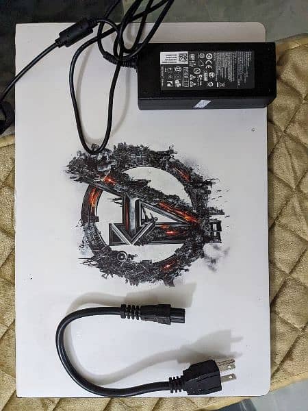 dell i3 6100U. 6th gen