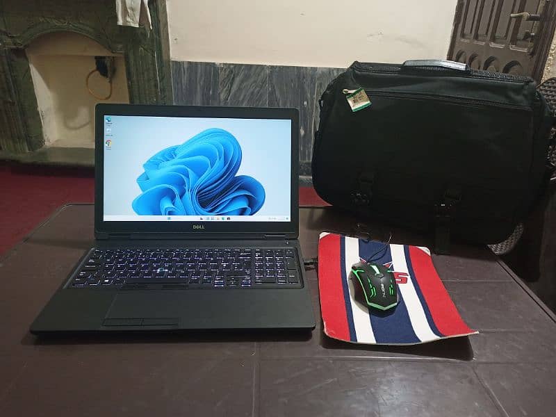Dell E5580 i5 6th Generation Big 1080p screen Free Bag and Mouse