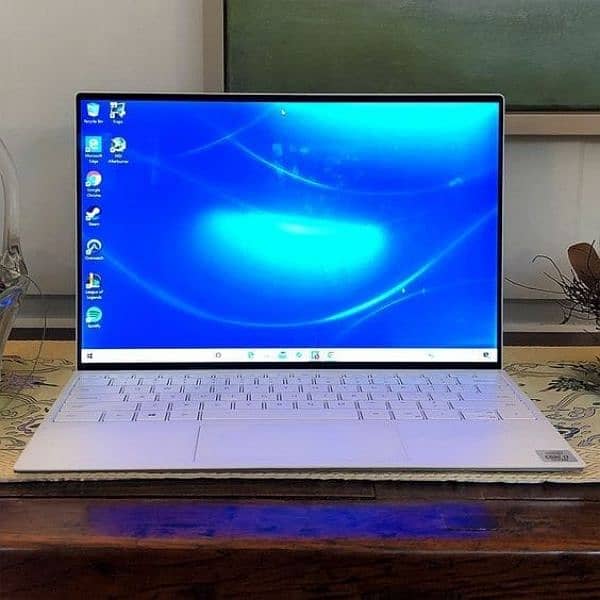 Dell Core i7 hp Gen 10th Keyboard light touch display i5 apple