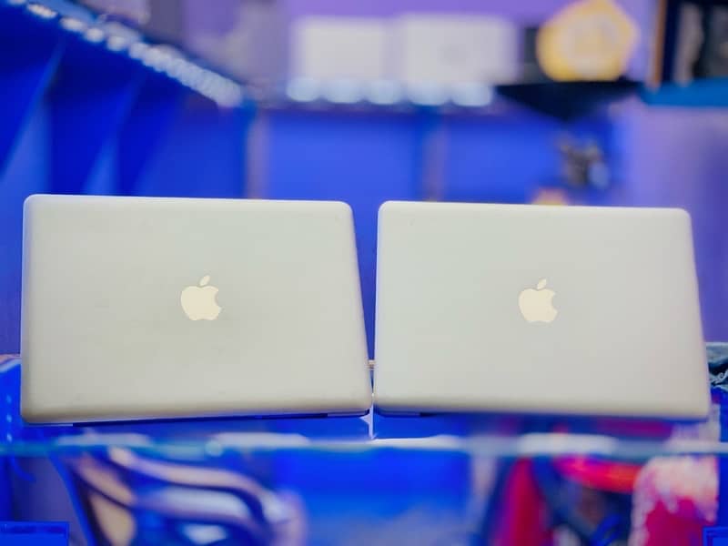 FRESH NEW STOCK APPLE MACBOOK PRO i5