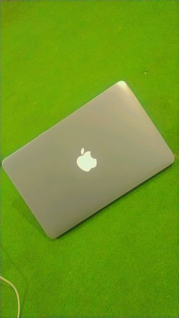 apple macbook