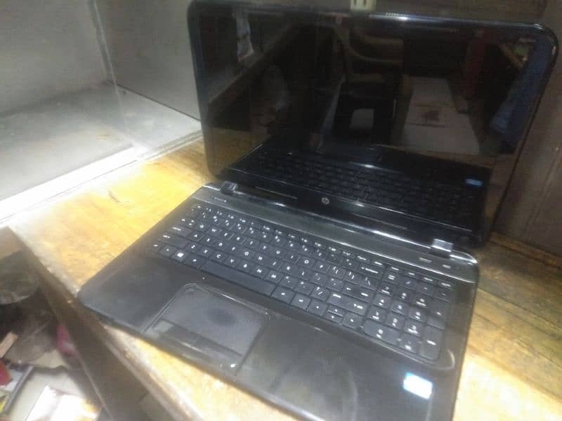 HP sleekbook 15.6