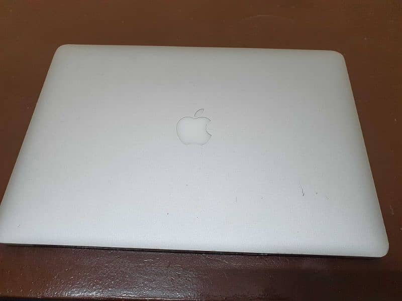 MacBook pro 2015 ( mid ) 15 inch