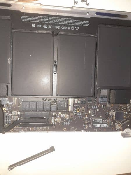 Macbook air 2010  Board