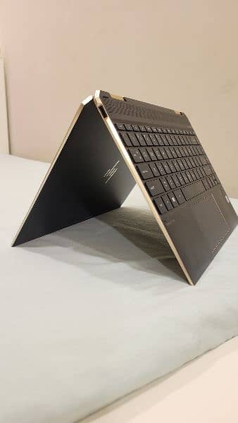 HP spectre x360 touch 4K