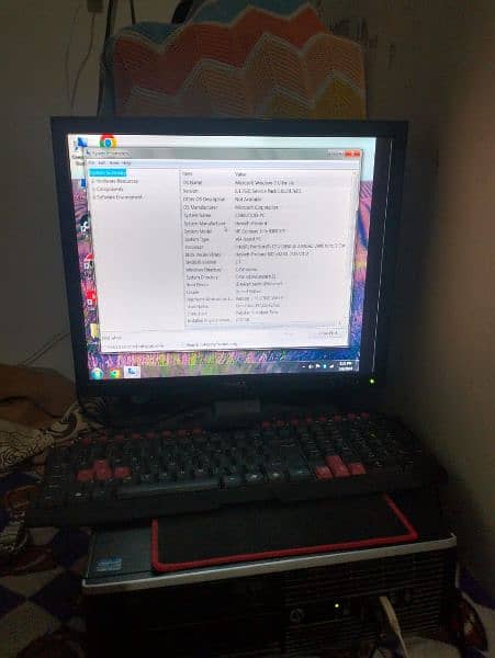Hp 8300 Model 2GB  320GB