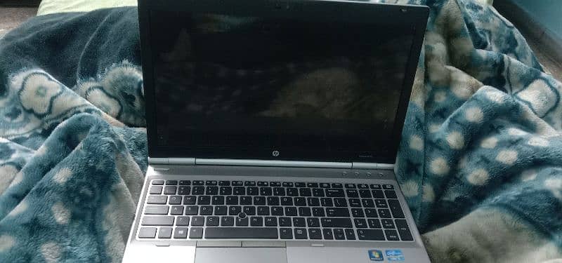 HP LAPTOP