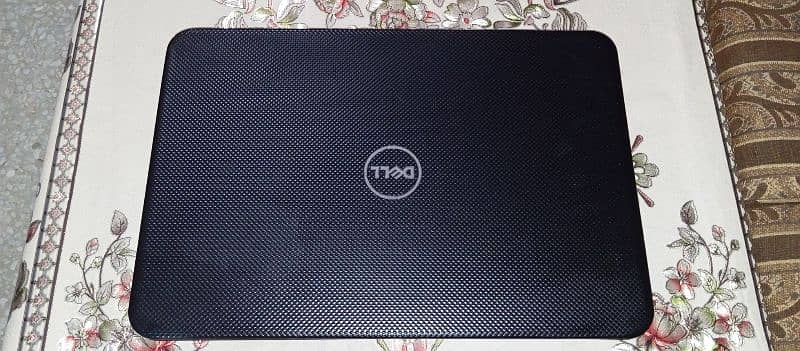 Laptop Dell Inspiron 3521 core i3 in good condition