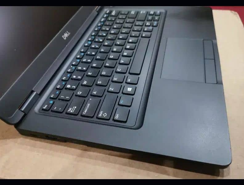 Dell 5450 - i5/5th Gen - 8gb/128ssd - available