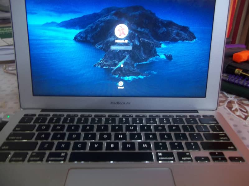 Macbook air 2011