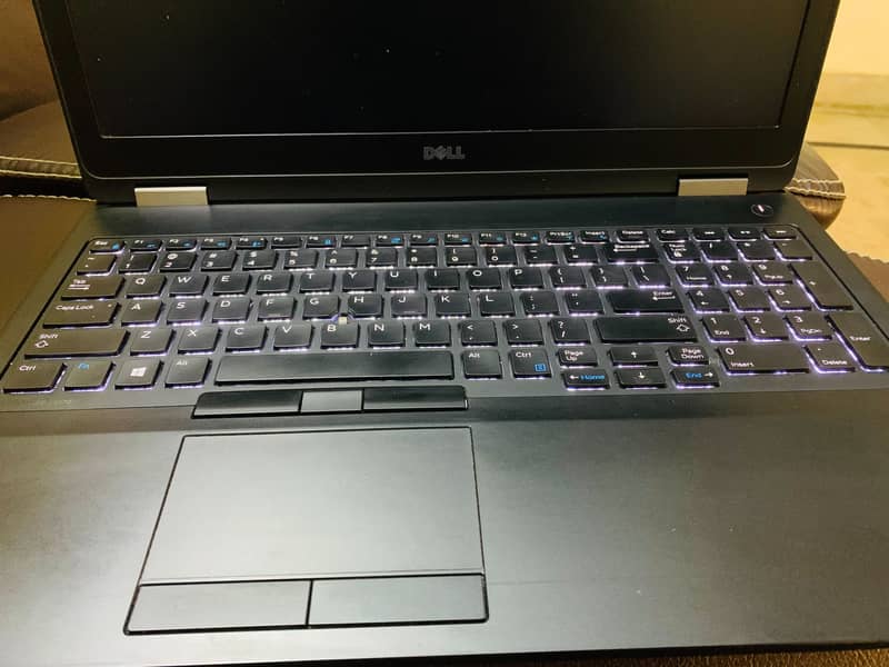 Dell Latitude E5570