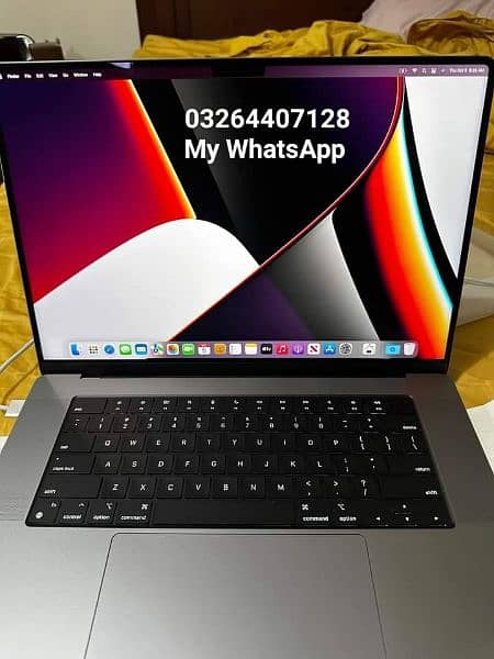 Apple MacBook Pro M1 Apple MacBook air M1 with full box