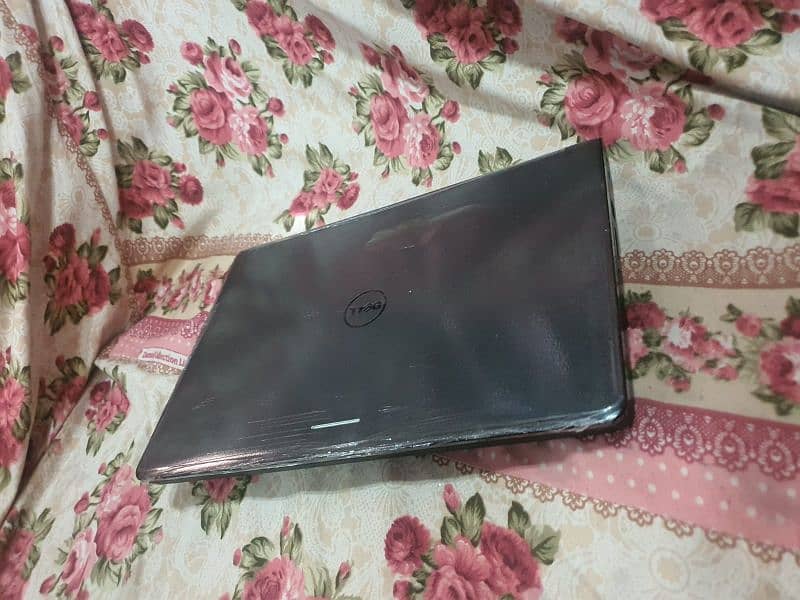 Dell 3160 Touch laptop 6th gen