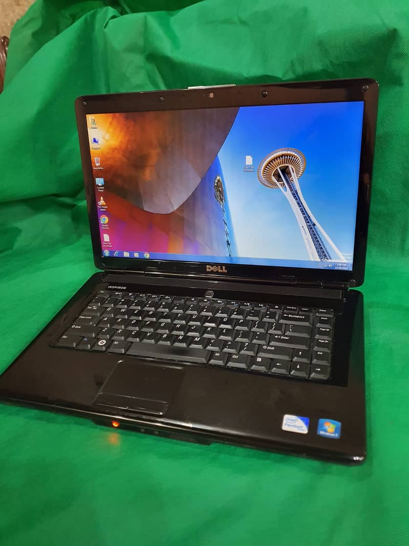 Dell 1545 Laptop 4gb/250gb good condition