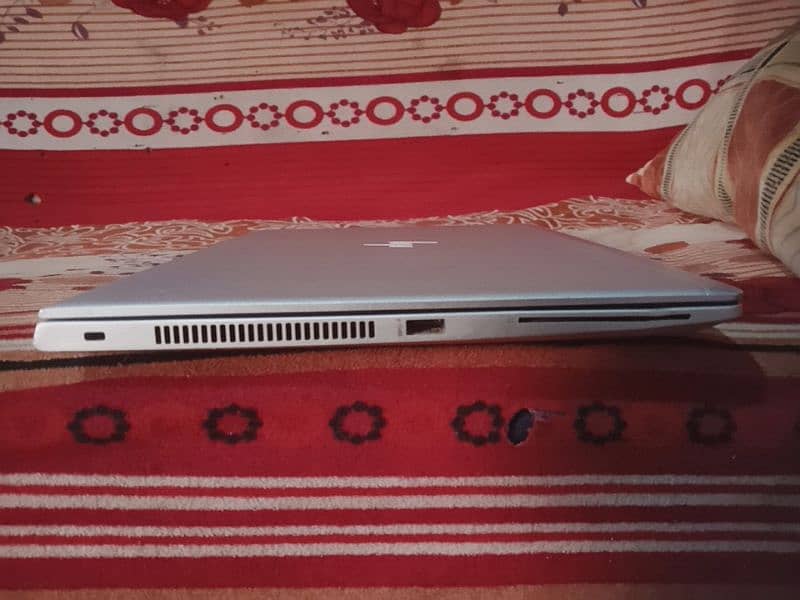 Hp Core i5 8th Generation 16 Ram, 256 ssd Elitebook 840, G6