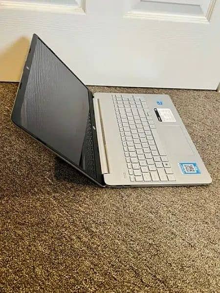 Hp laptop Everything is good dell Core i7 Perfect apple i5- i3 Box