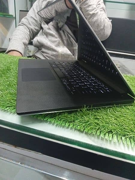 Dell  Prcsion  model 5530 Gaming laptop