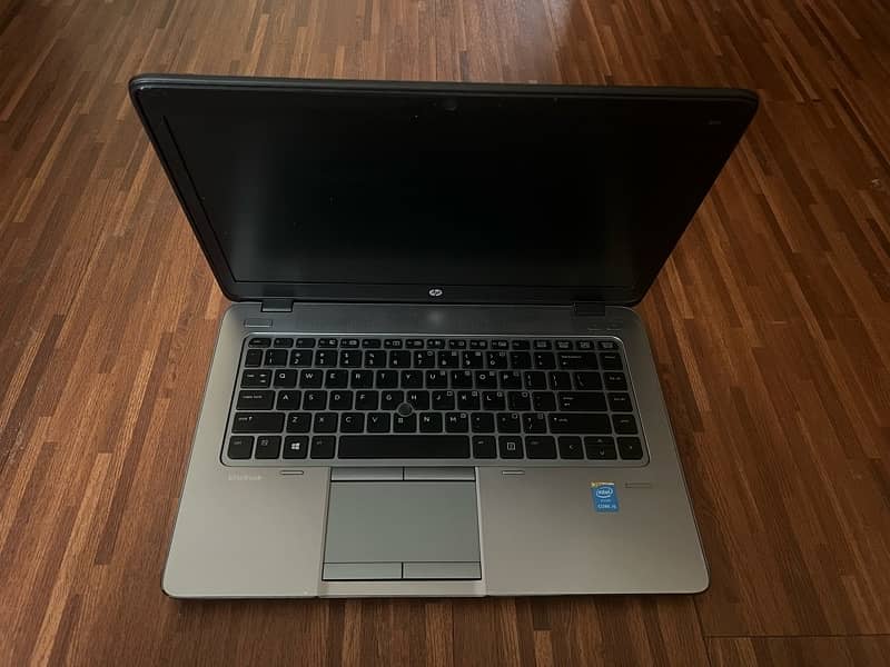 HP Elitebook 840 g8