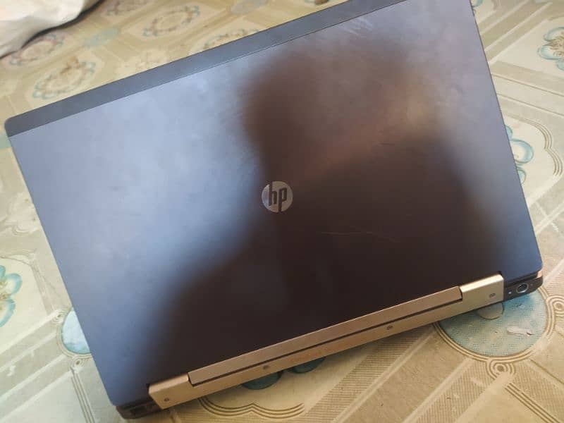 Laptop Hp elitebook 8560w Laptop best gaming machine [urgent sell]