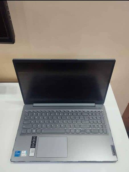 Dell laptops Core i7 Touch screen 15.6 inch SSD i5 hp