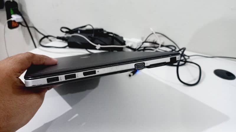 HP Folio 9480 (i7 4th Gen / 16GB RAM)