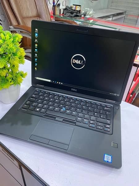 Dell latitude 5480 core i5 6th gen 4/128 ssd 14” display