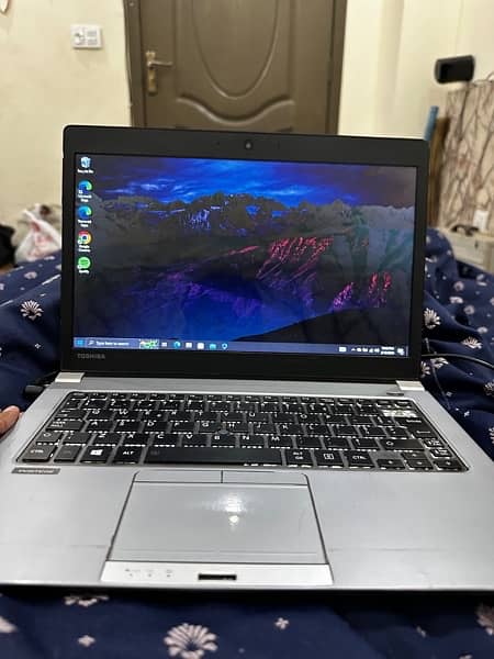 TOSHIBA PORTEGE i5 5th gen