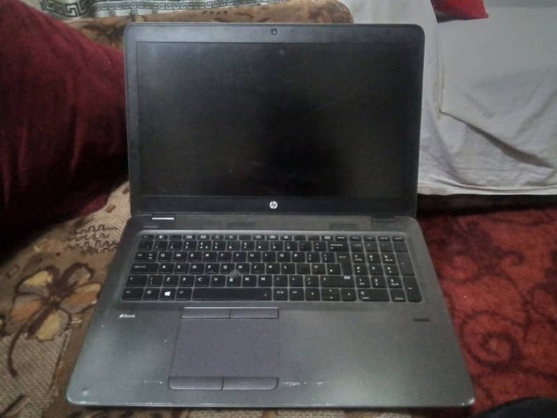 HP Zbook g3u