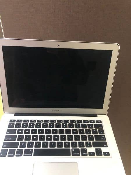 MacBook Air ( 13