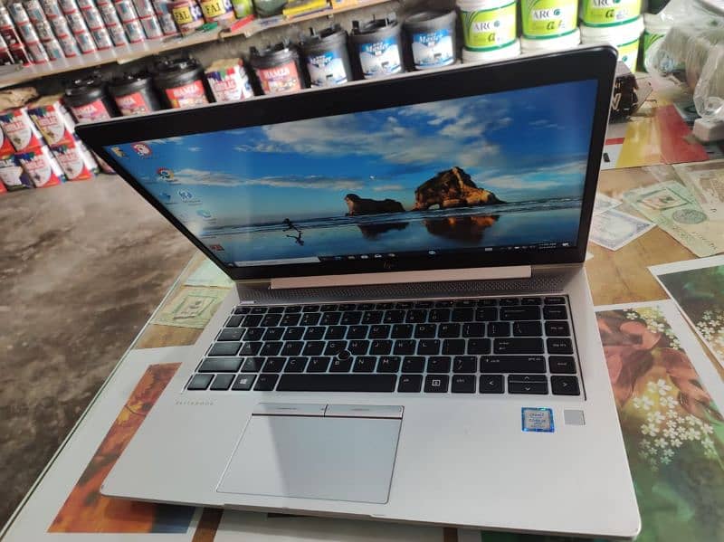 Laptop HP i5 8th generation good Condition