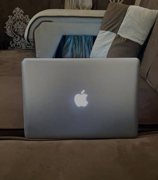 MackBook Pro 2012 Model